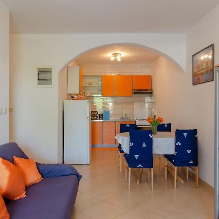 Apartmani Juraj Zavalatica Phòng bức ảnh