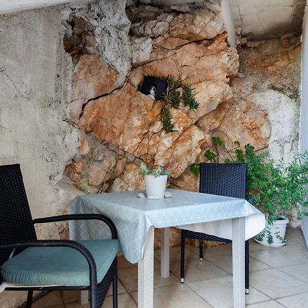 Apartmani Juraj Zavalatica Phòng bức ảnh