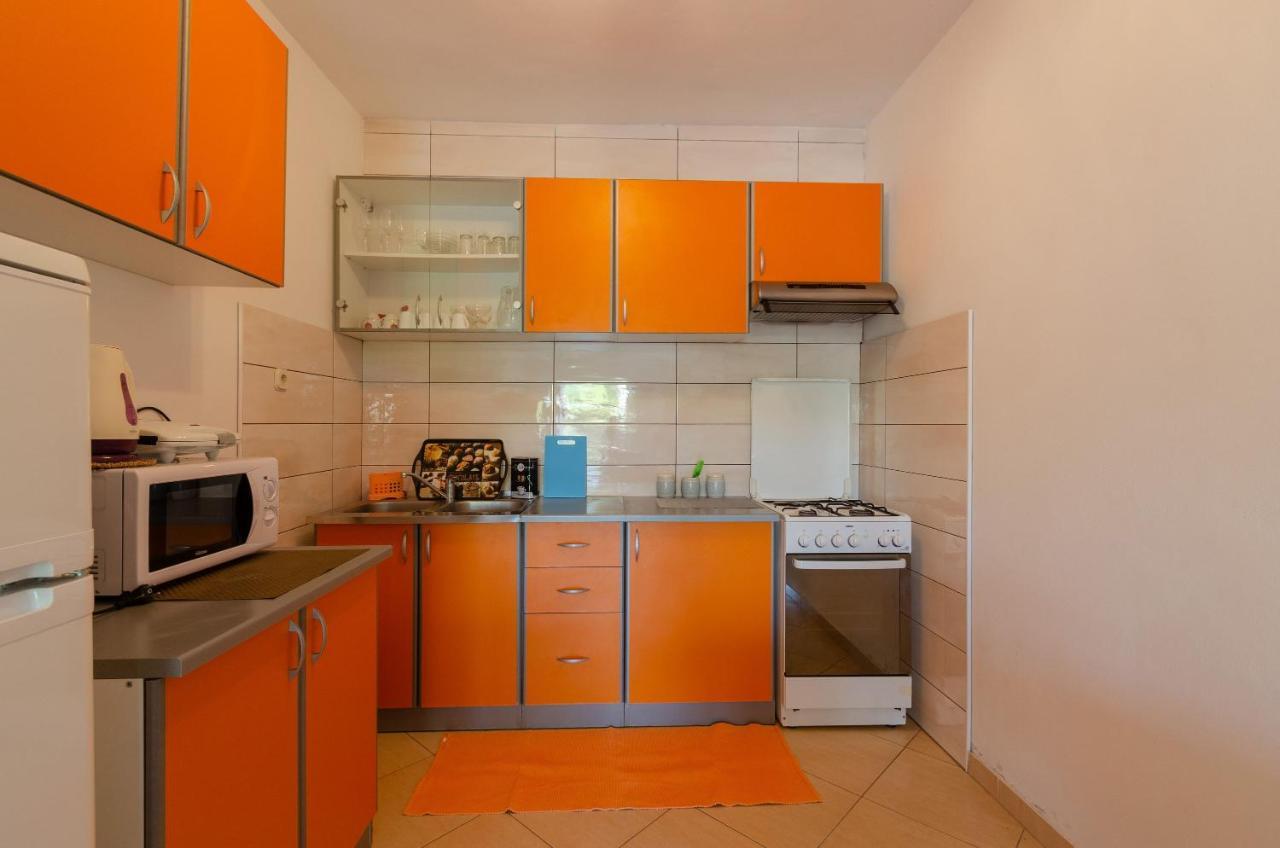 Apartmani Juraj Zavalatica Ngoại thất bức ảnh